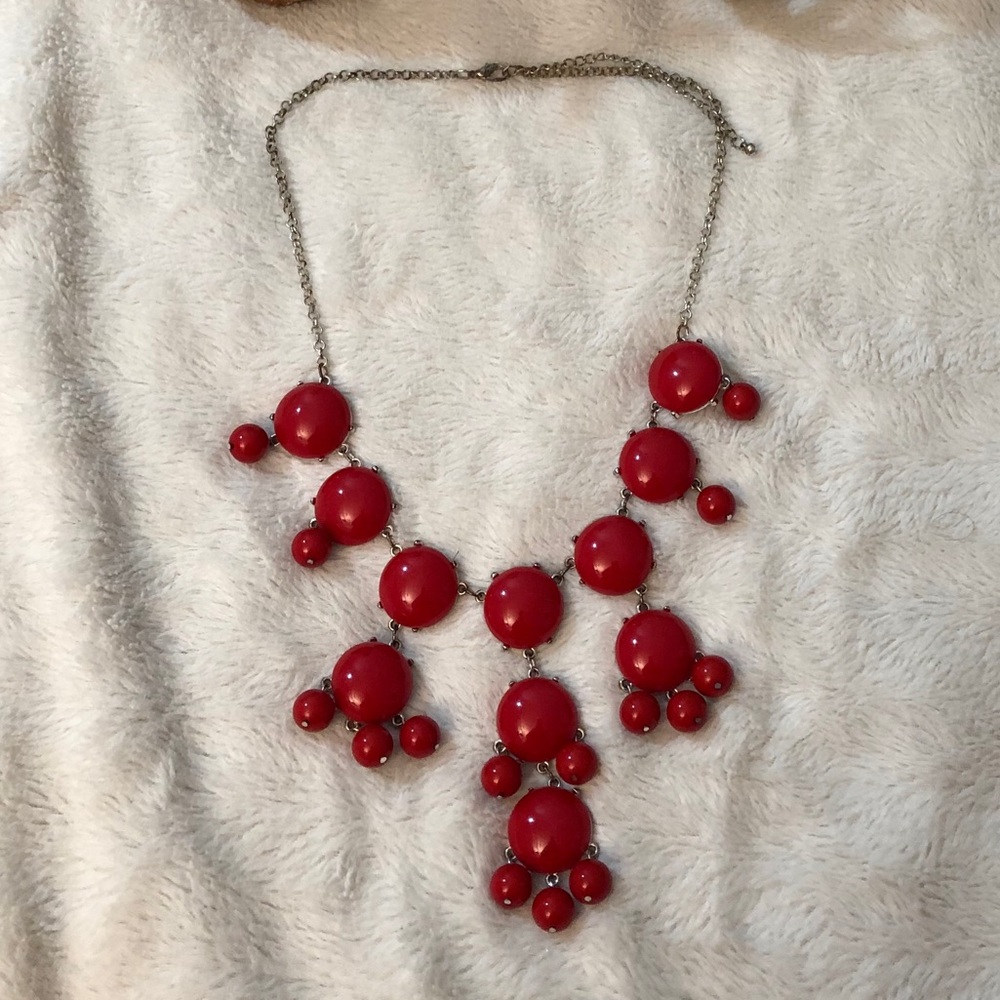 Red Bauble Bibb Necklace